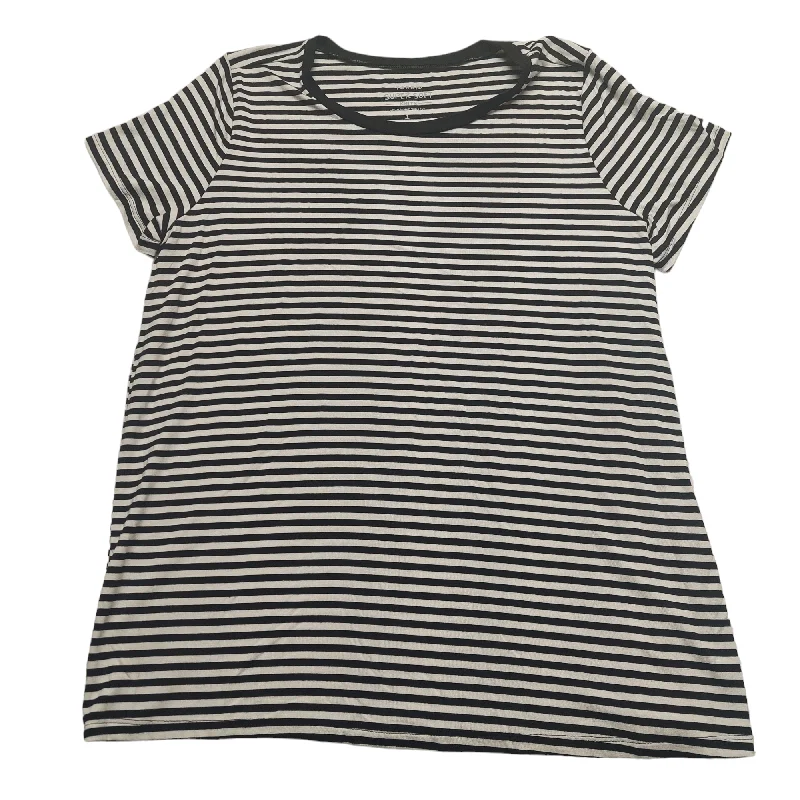 Customer Appreciation Sale Top Short Sleeve Basic By Torrid  Size: 1x