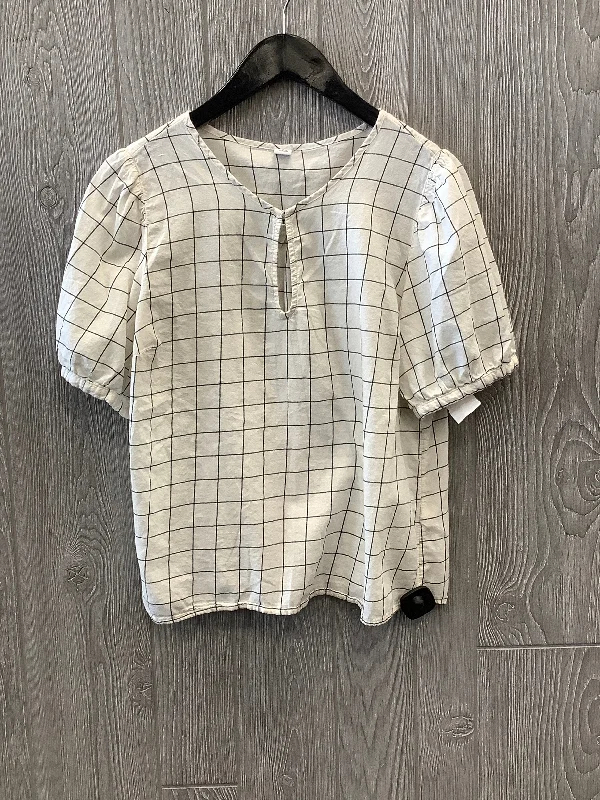 Limited Time Offer Top Short Sleeve By Old Navy In White, Size: M